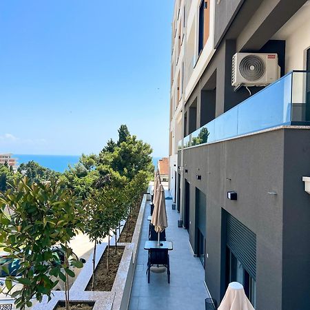 Square Residence Ulcinj Buitenkant foto