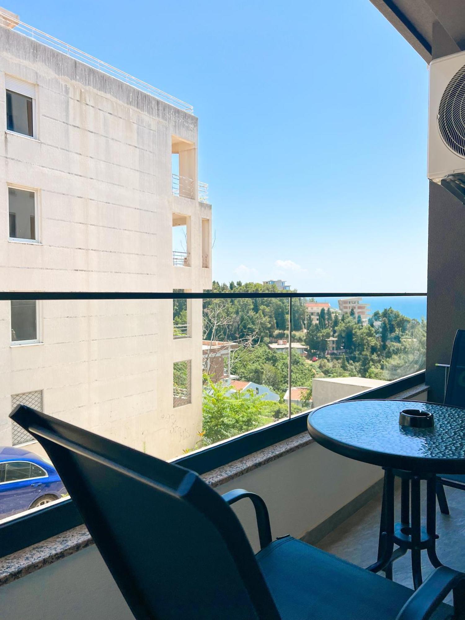 Square Residence Ulcinj Buitenkant foto