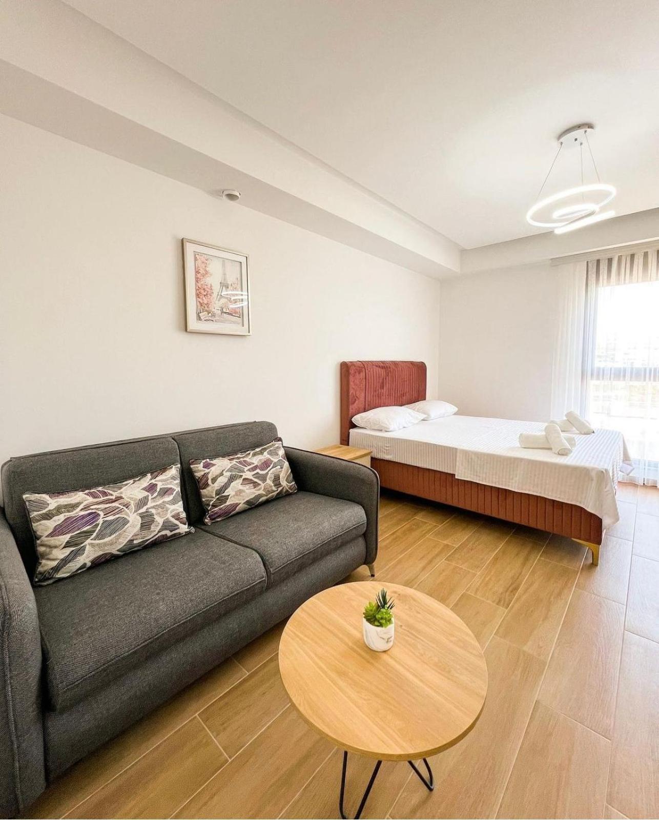 Square Residence Ulcinj Buitenkant foto